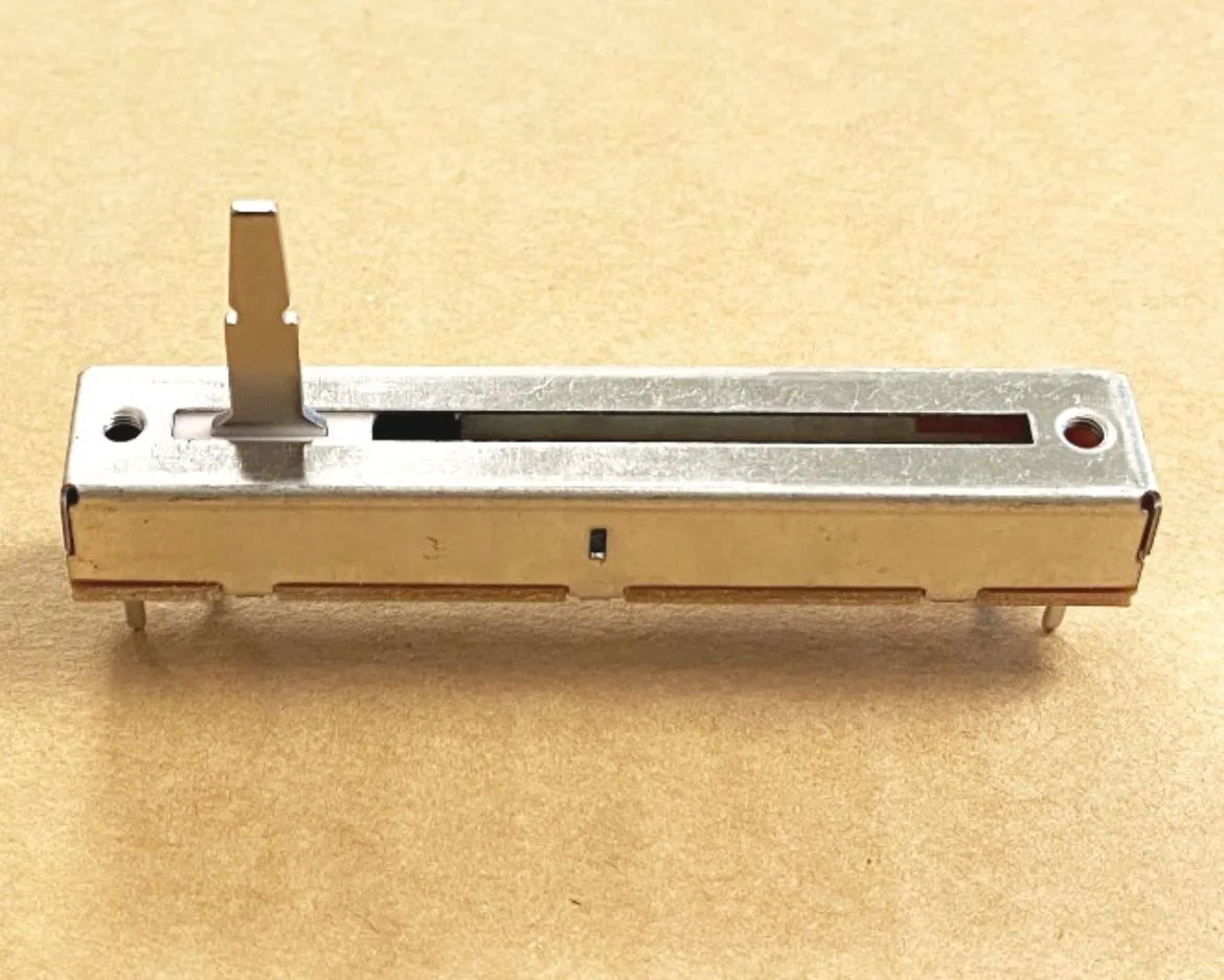 Fader de Canal / Control de Volumen Original Pioneer DJ (418-S1MK2-725A)