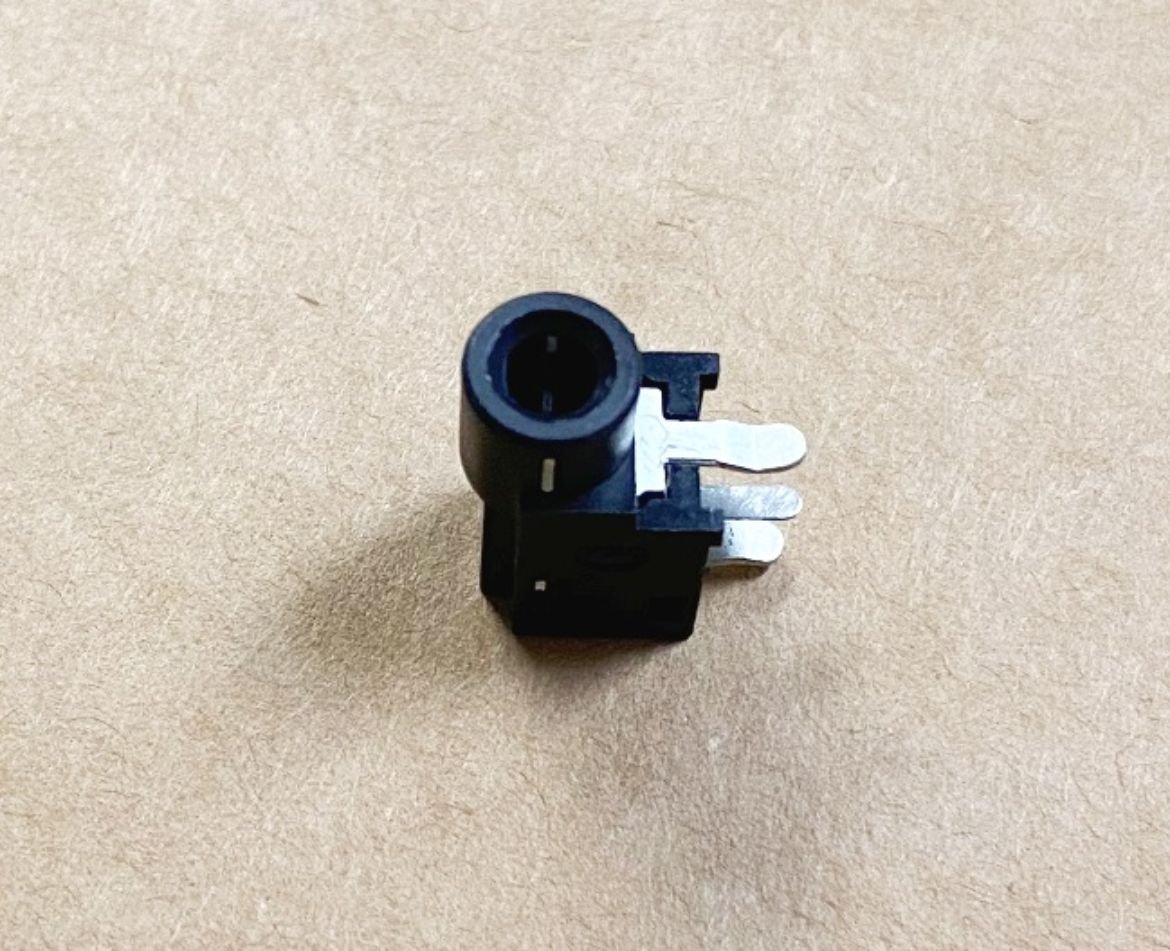 Original Pioneer DJ 3.5mm Headphone Jack (XKN3017)