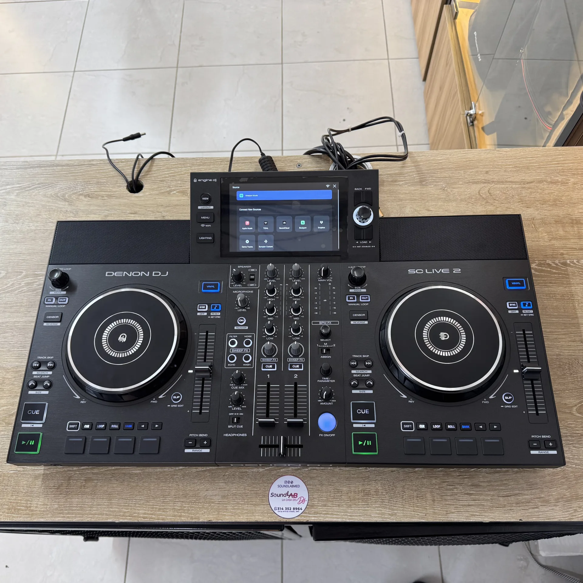 Denon DJ SC Live 2 USADO